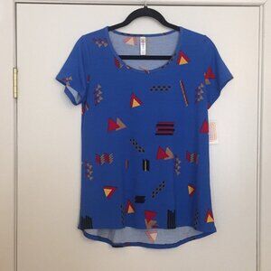 XS Lularoe Classic T Shirt D05 819